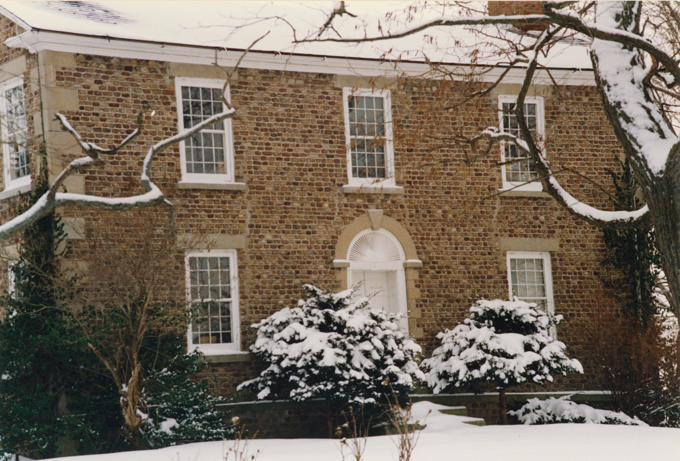 Rus-5 25 Hartwell Rd 1